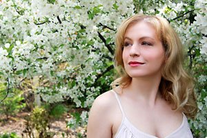 Jennifer Graf head shot 8